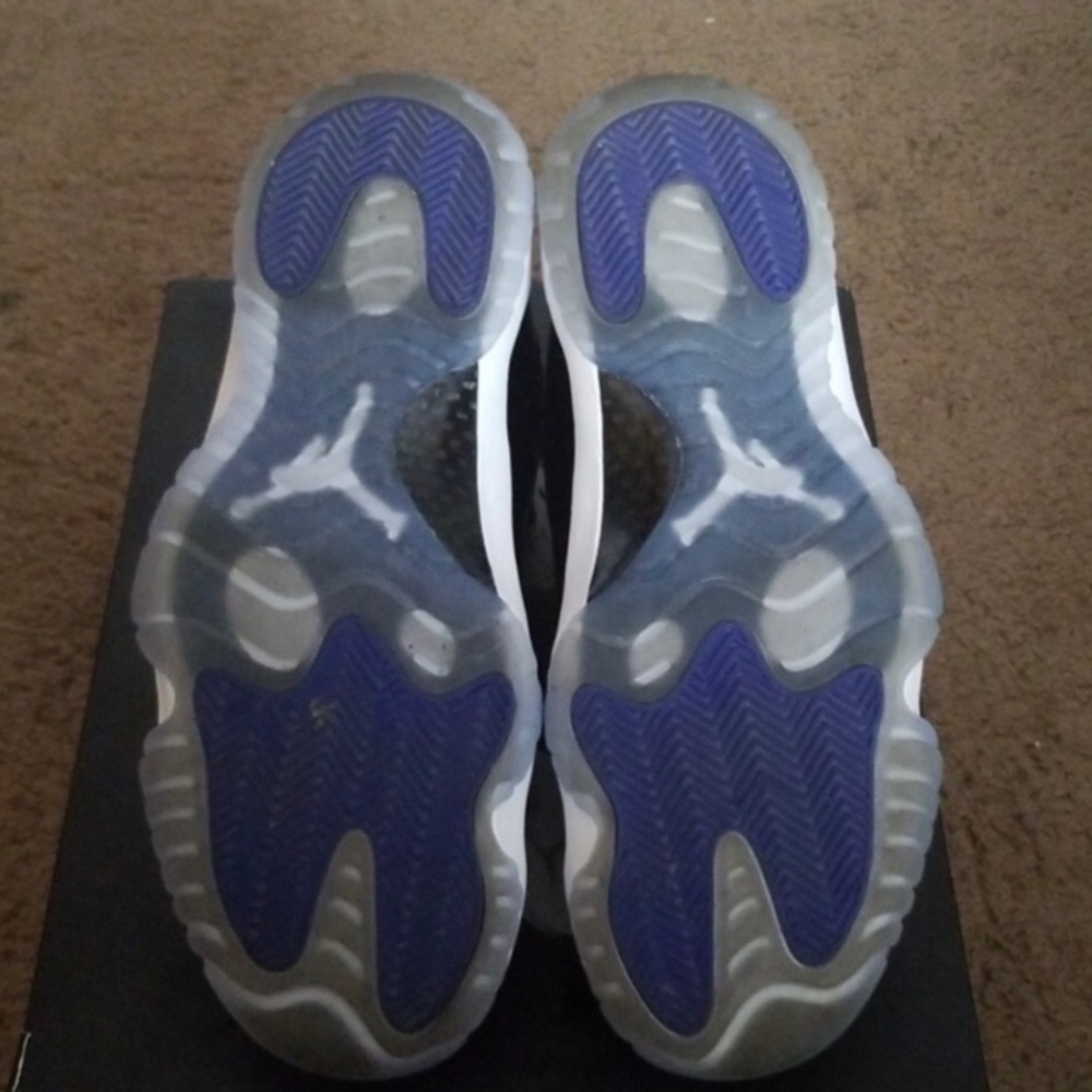 SPACE JAM 11s